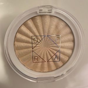 OFRA highlighter
